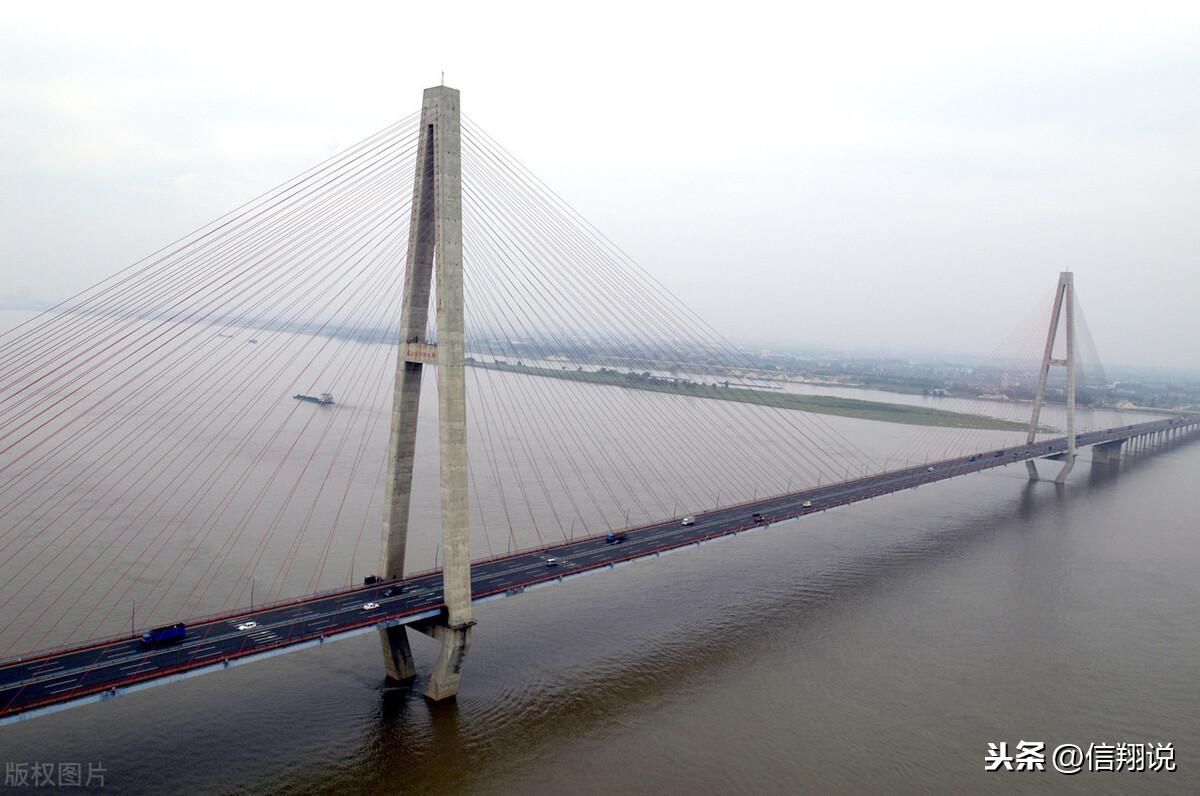 武汉长江大桥多长（湖北建筑｜武汉的11座长江大桥，连接13个区中的10个区）(图3)