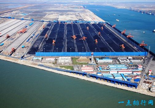 世界十大港口 世界上最大的港口（上海港）